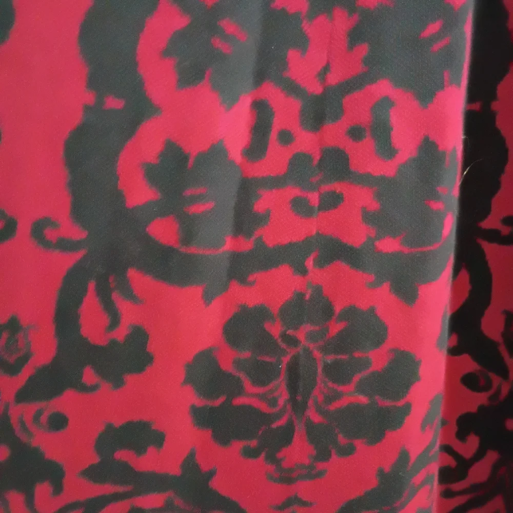 NWT.Soft Surroundings Red and Black Sweter  Midi Skirt. - Picture 5 of 7